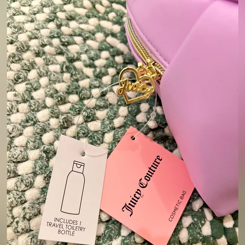 🆕 Juicy Couture Cosmetic Bag With So Juicy! Nail Polish Graphic 💜